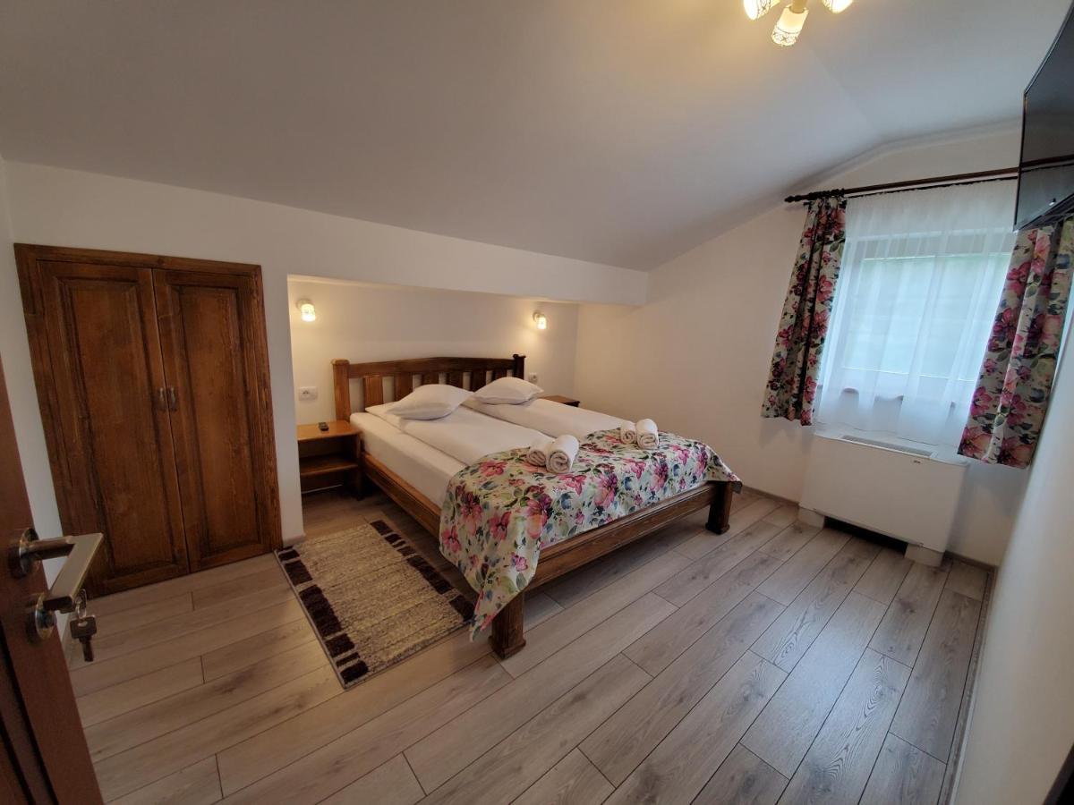Pensiunea Casa Brancovenilor Sîmbăta de Sus Dış mekan fotoğraf